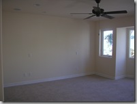 empty apartment 5